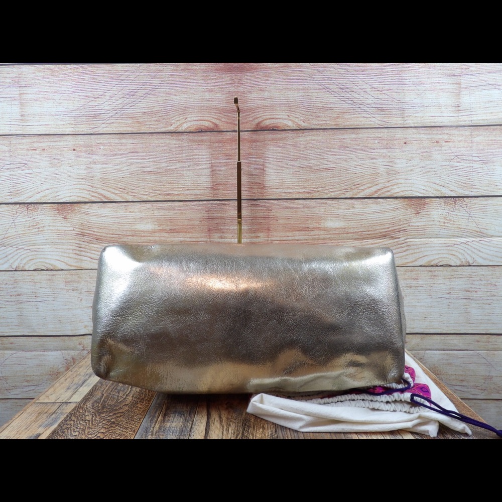 Tory Burch Leather Ella Tote in gold leather - Picture 8 of 8